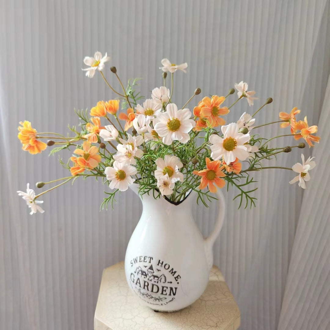 Realistische Blumenstielanordnung