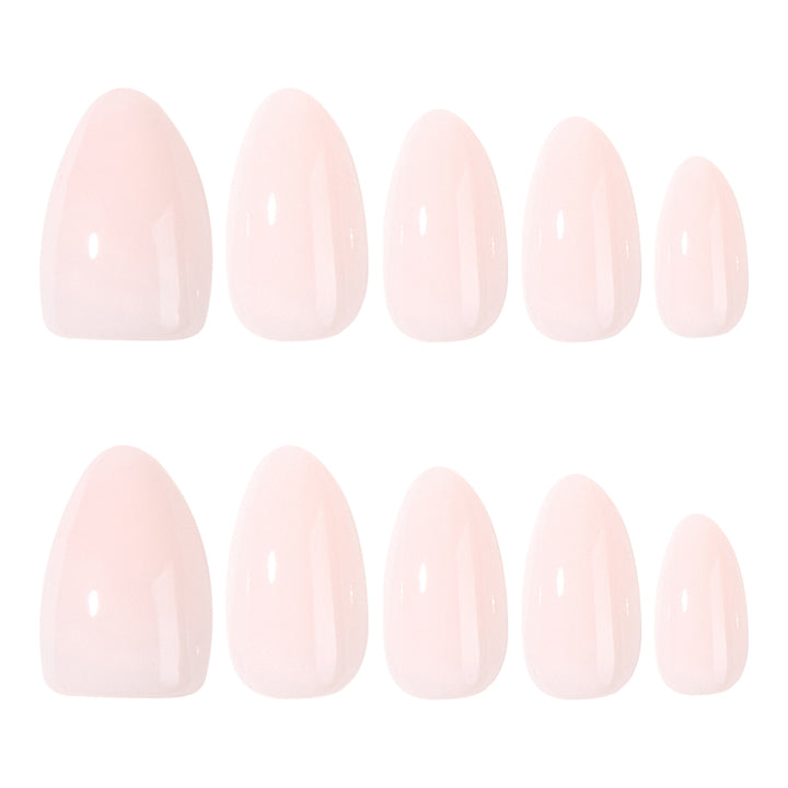 Elegante Stiletto-Nägel im hochwertigen Gel-Finish Karnz