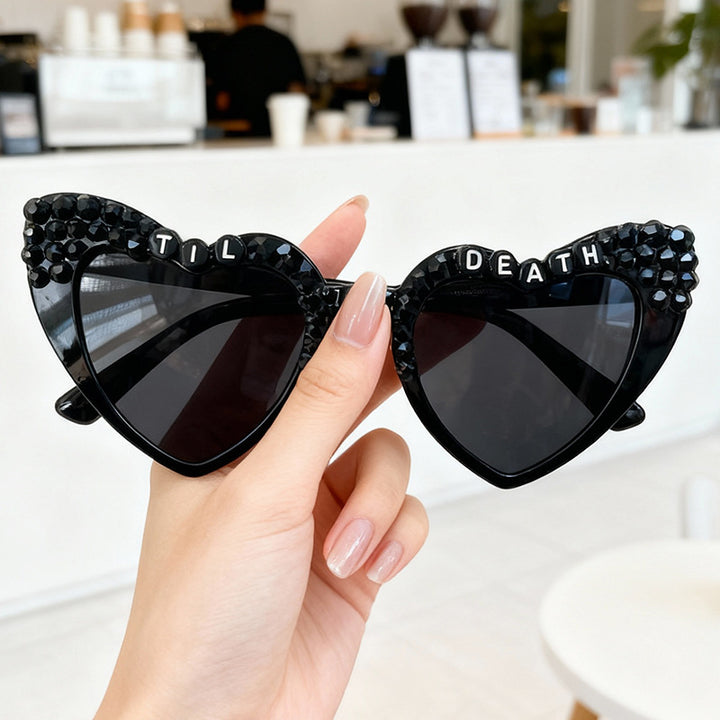 Statement Herzrahmen Sonnenbrille Karnz