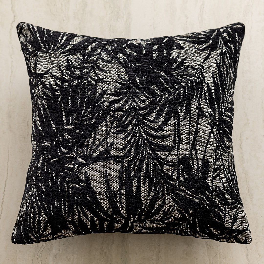 Dekoratives Kissen mit botanischem Motiv