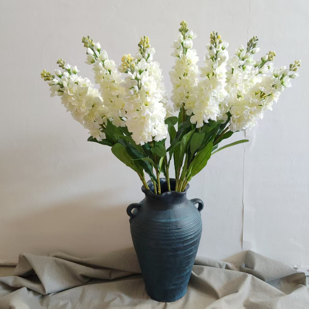 Realistische Blumenstängel