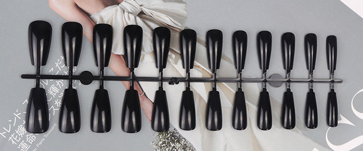 Natural Shape Press-On Nail Set Karnz