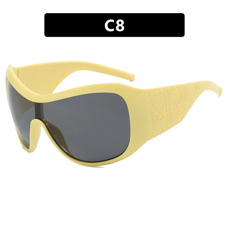 Damen Sportsonnenbrille mit breitgeschütztem Rahmen und polarisierenden Gläsern Karnz
