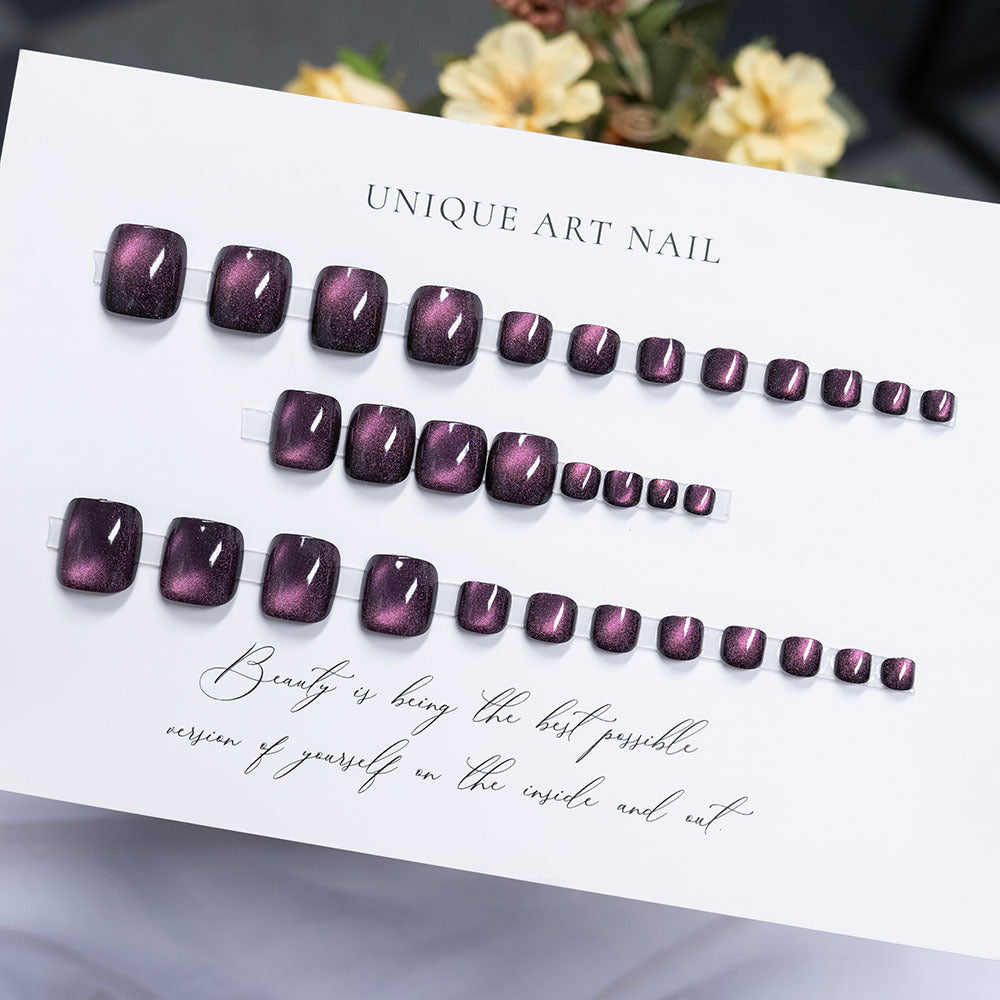 Elegante Metallische Nagelkunst