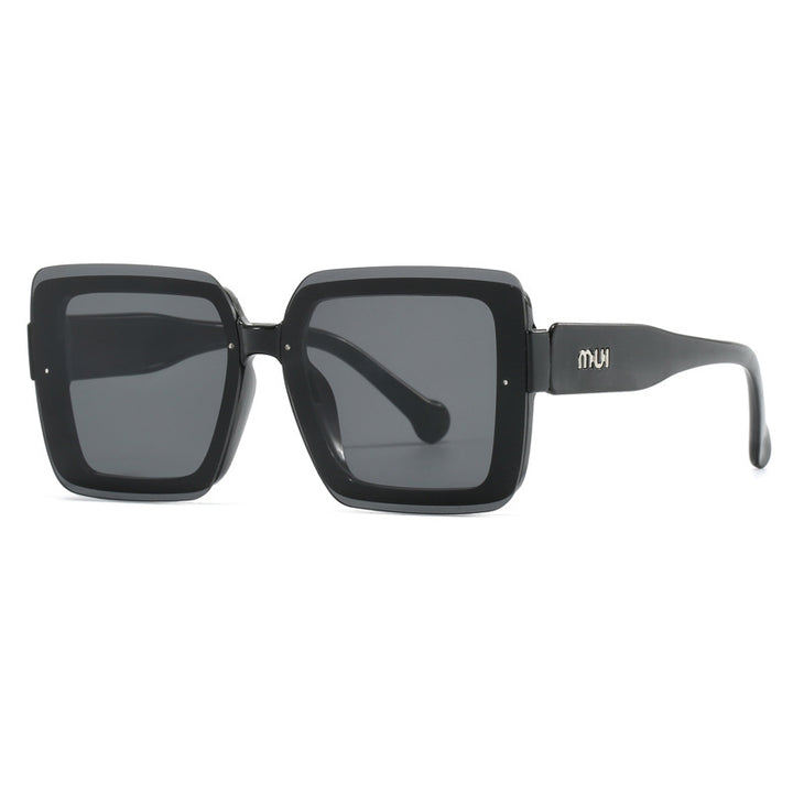 Damen oversized Sonnenbrille im urbanen Design Karnz