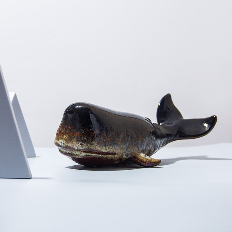 Künstlerische walförmige Keramikfigurine