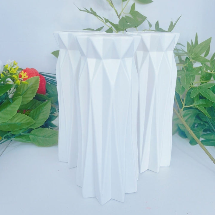 Dekorativer geometrischer Blumenvase Karnz