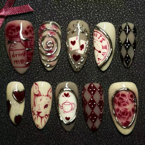 Künstlerisches fantasievolles Press-On-Nagelset