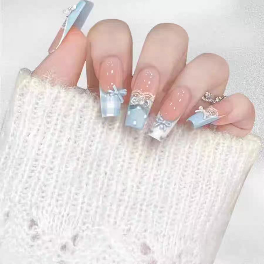 Künstlerisches 3D Schmetterling Press-On Nagelset Karnz