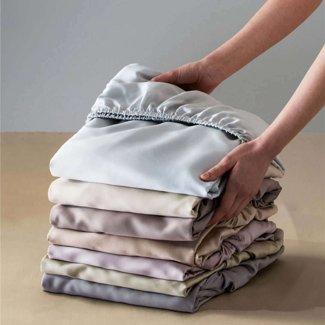 Luxuriöses Deep-Fit Kühl-Satin Spannbetttuch