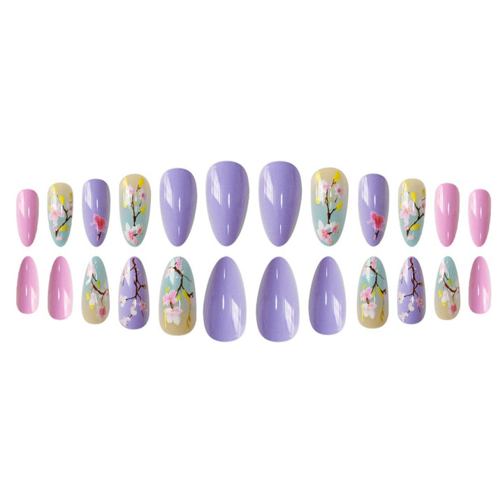 Künstlerische florale Press-On Nagelverstärkungen Karnz