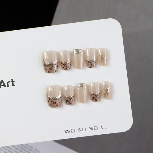 Press-On Nail Art Karnz