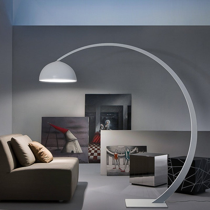 Zeitgenössische Bogen Stehlampe