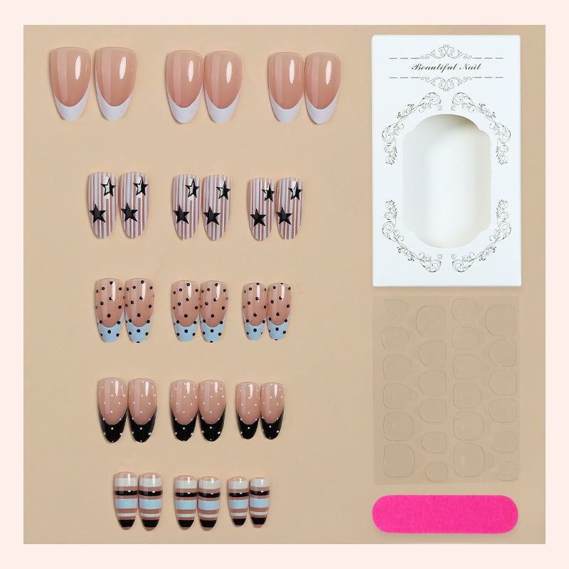 Künstlerisches Gradient Press-On Nagelset Karnz