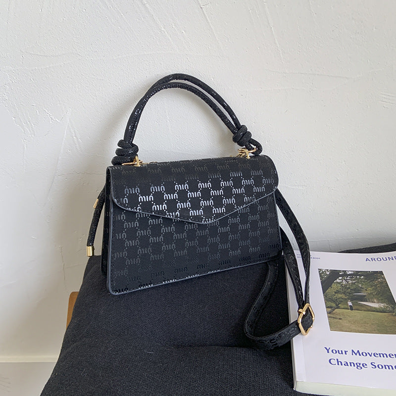 Elegante monogrammierte Handtasche Karnz