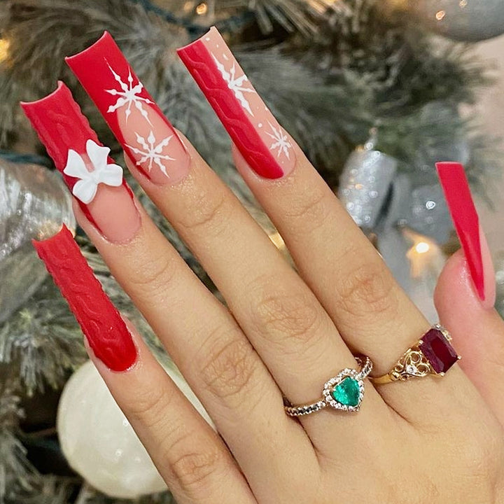Themed Holiday Press-On Nail Set Karnz