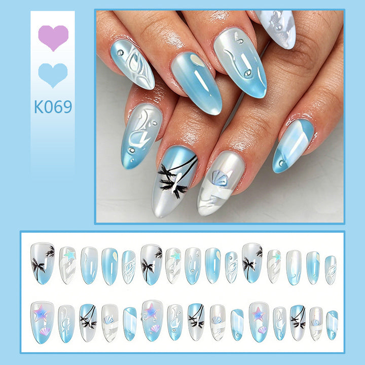 Kunstnagelset mit eleganten Wasser- und Meeresmotiven Karnz
