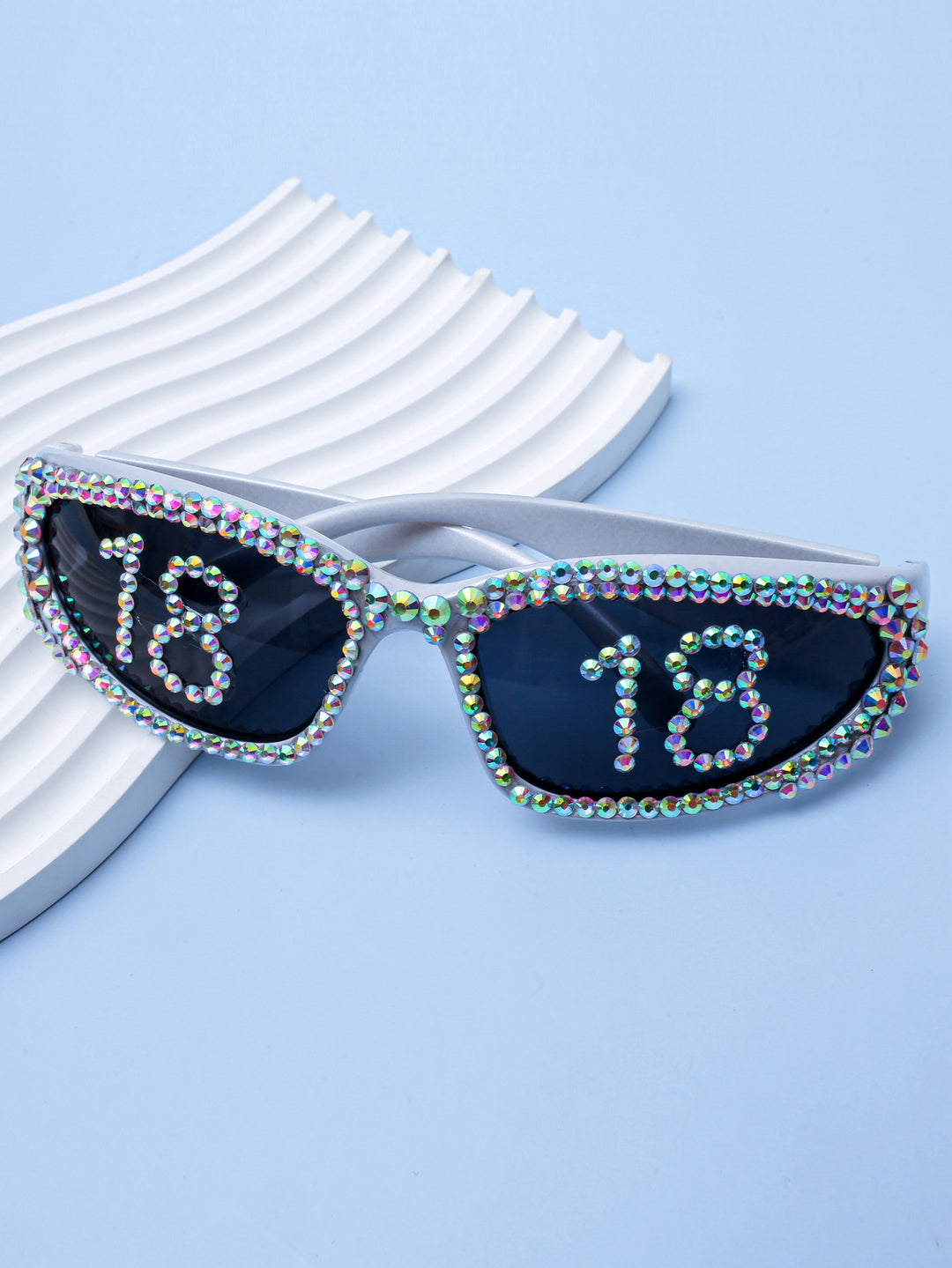 Statement Swarovski-Kristall verzierte Sonnenbrille Karnz