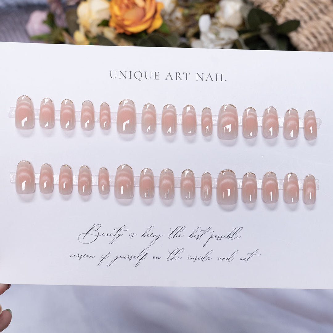Elegantes Press-On Nail Set mit Marmor-Design