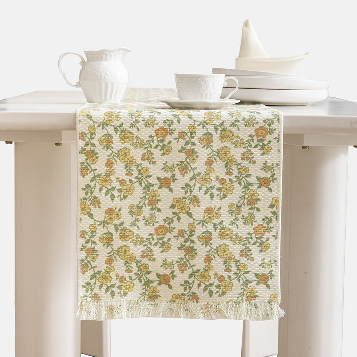 Gewebter Tischläufer mit Blumenjacquard, Fransen und Baumwollmix