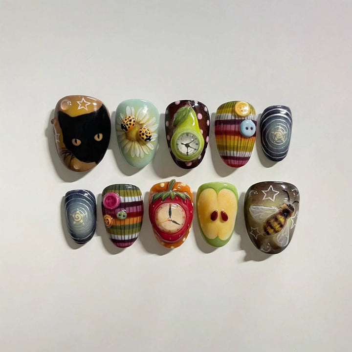 Künstlerische ozeanische Press-On-Nagelkunst Karnz