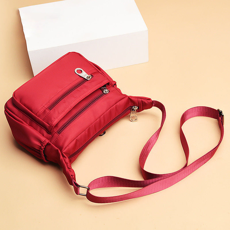 Multi-Pocket Crossbody Bag Karnz