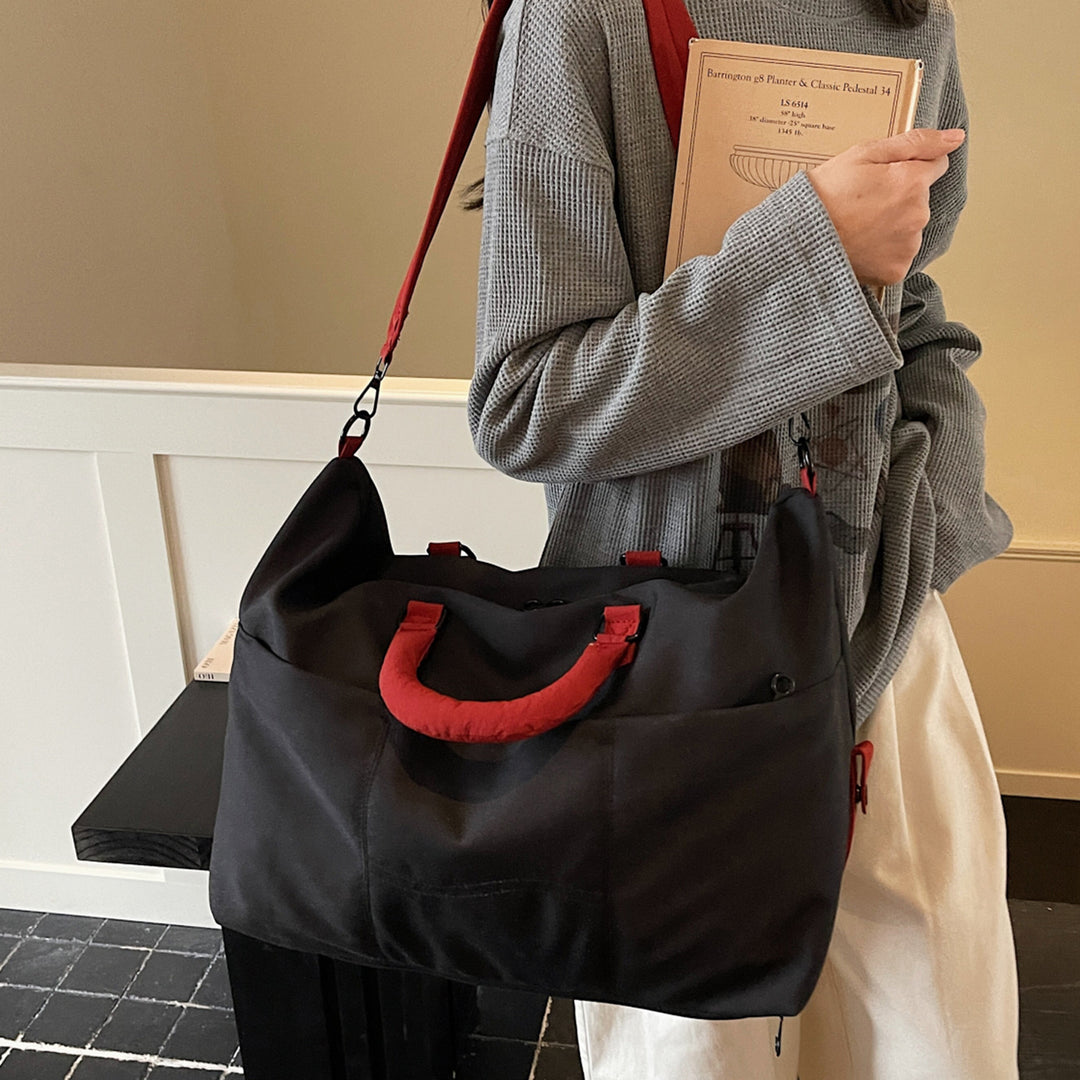 Stylische Reis-Duffle Karnz