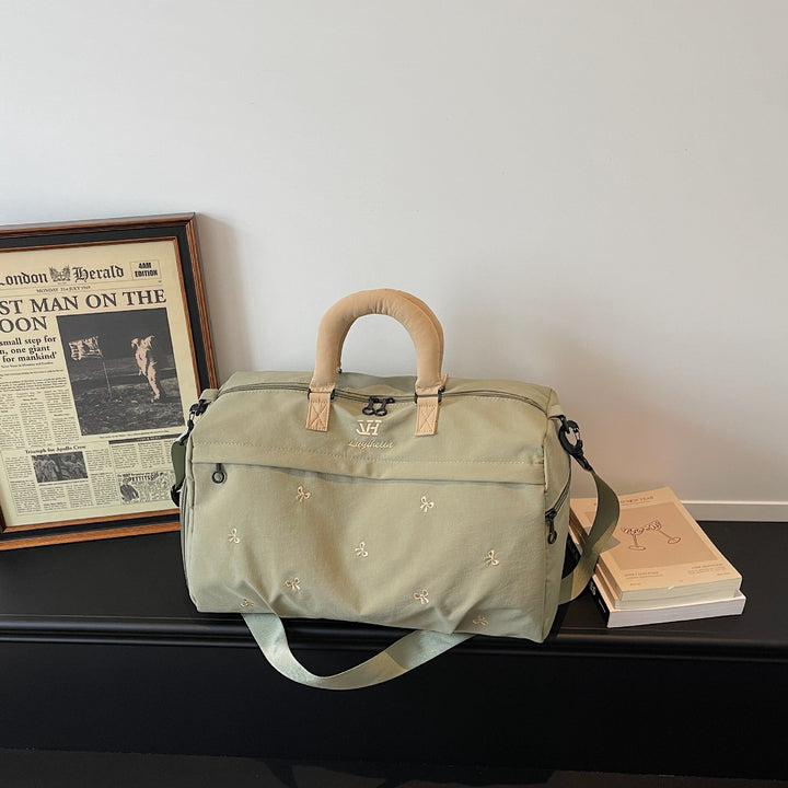 Stylische bestickte Reisetasche
