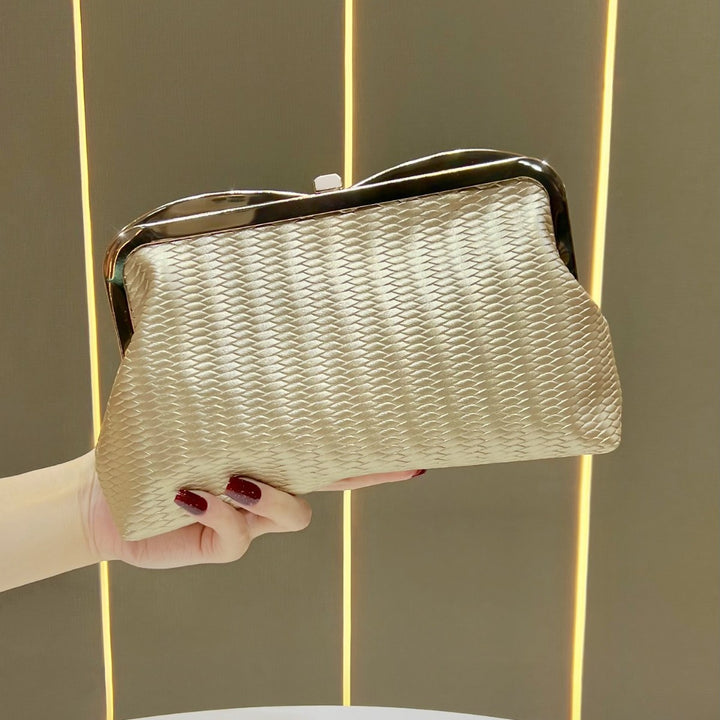 Elegante Texturierte Abendtasche