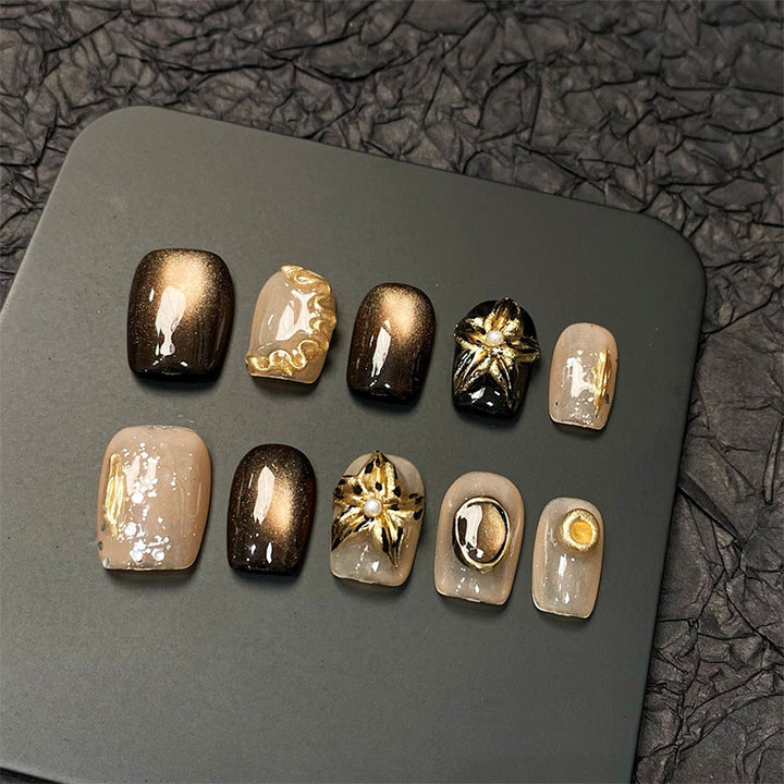 Luxuriöse dekorative Press-On-Nagelspitzen