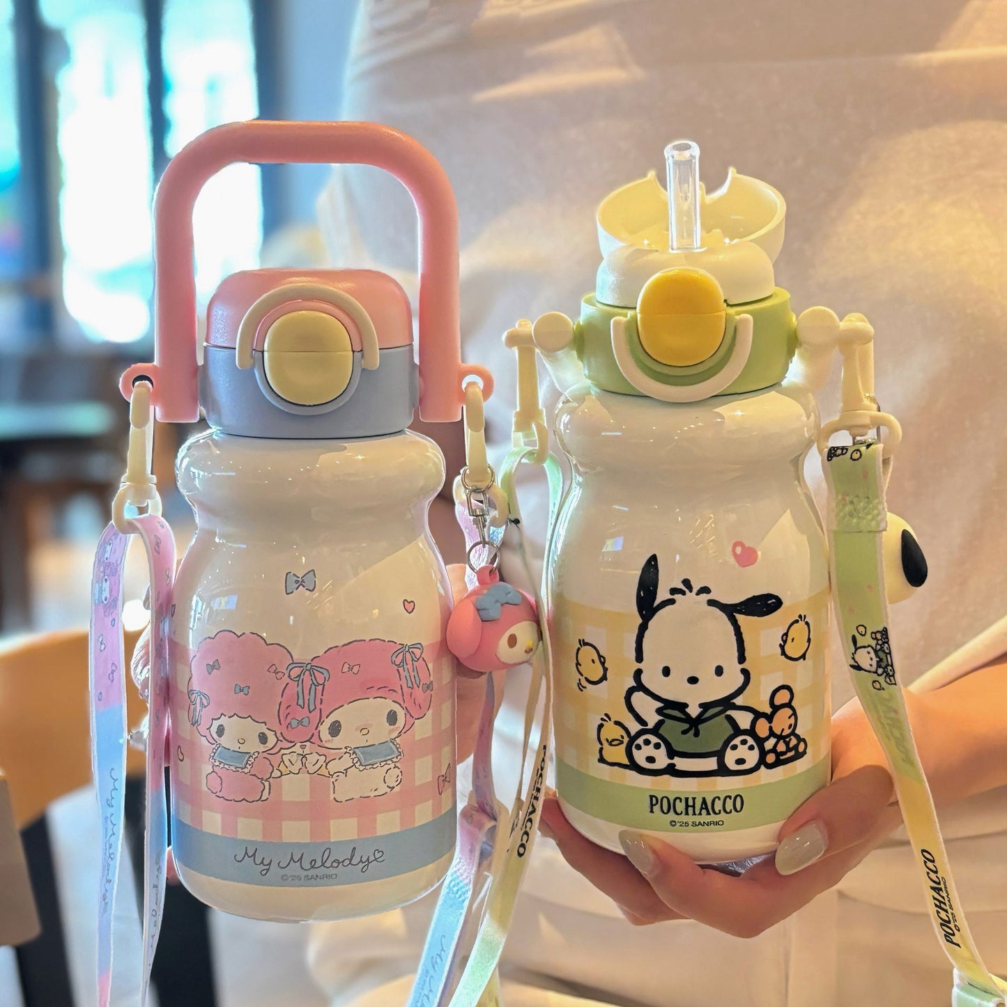 Damen Trinkflasche mit stylishem Kuromi-Design Karnz