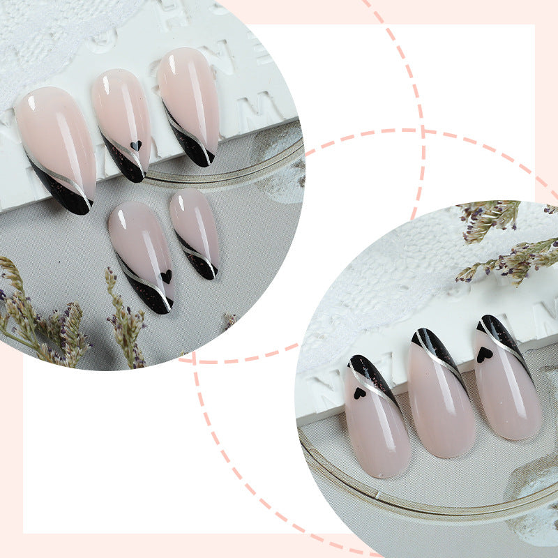 Premium dekorativer Press-On-Nagelset mit elegantem französischem Design Karnz