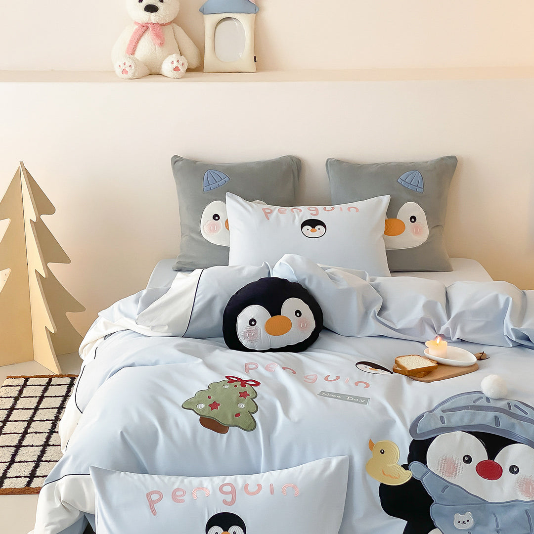Kinderbettwäsche-Set mit Pinguin-Applikation und weicher Baumwollmischung