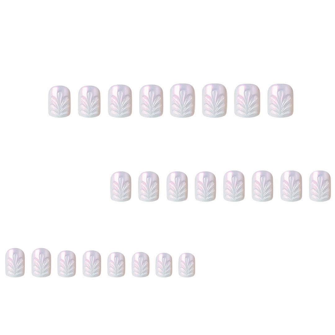 Elegantes strukturiertes Nageldesign Karnz