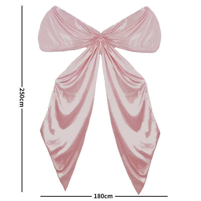 Luxuriöse Satin-Dekoration