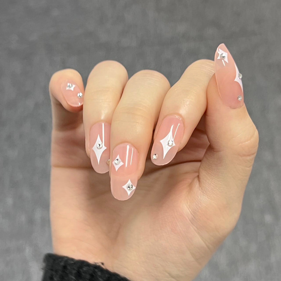 Kunstvolle Acryl-Nägel mit glamourösem Glitzer-Design Karnz