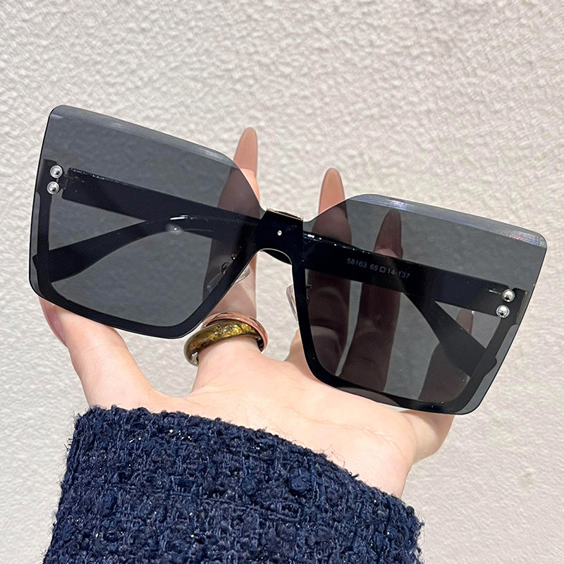 Damen Oversized Sonnenbrille im modernem Design mit UV-Schutz Karnz