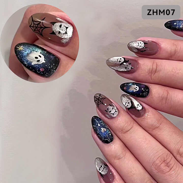 Dekoratives Press-On-Nagelset mit kunstvollen Designs Karnz