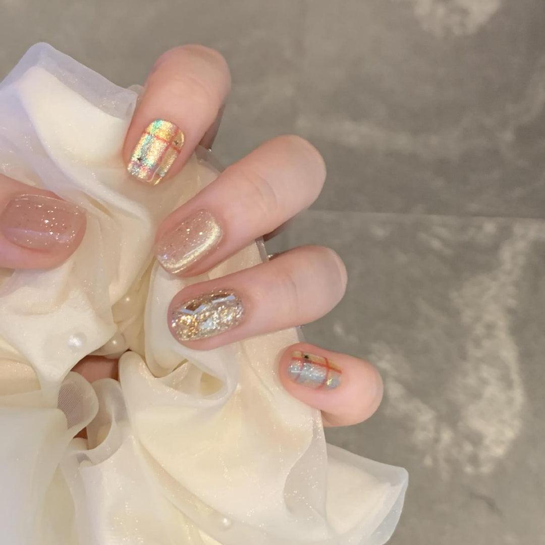 Kreative Glitzer Nagelspitzen Karnz