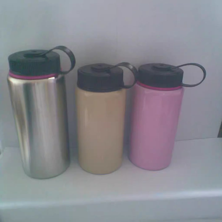 Isolierte Wasserflasche Karnz