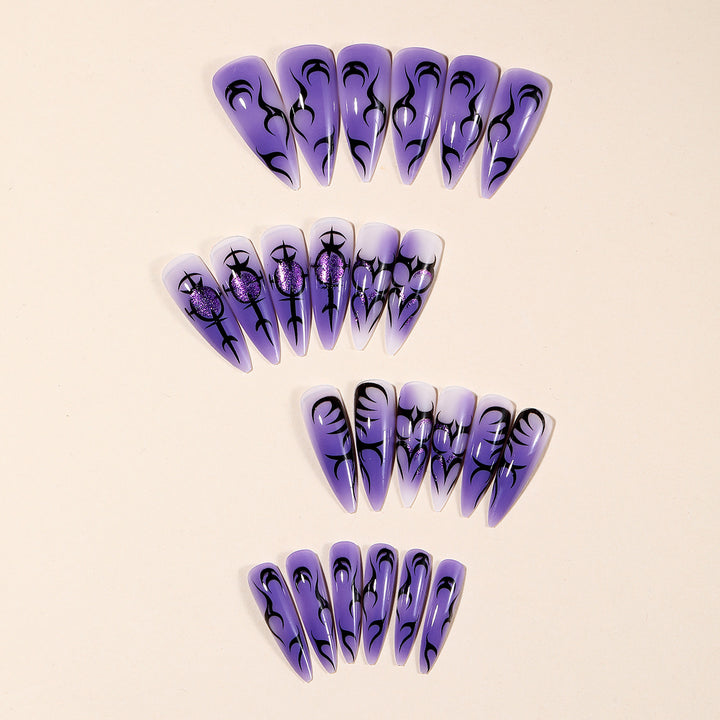 Gothic Stiletto Nagelkunst Extensions Karnz