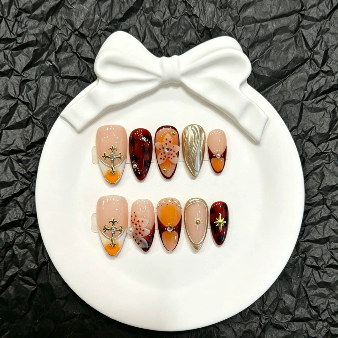 Künstlerisches Ornamentales Press-On Nagelkunst Set