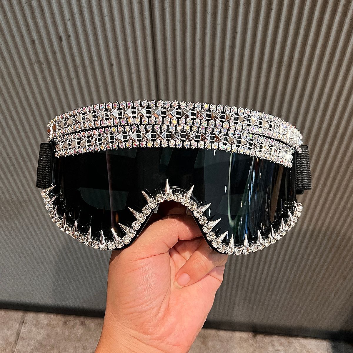 Damen Ski Schutzbrille mit extravagantem Strassdesign Karnz