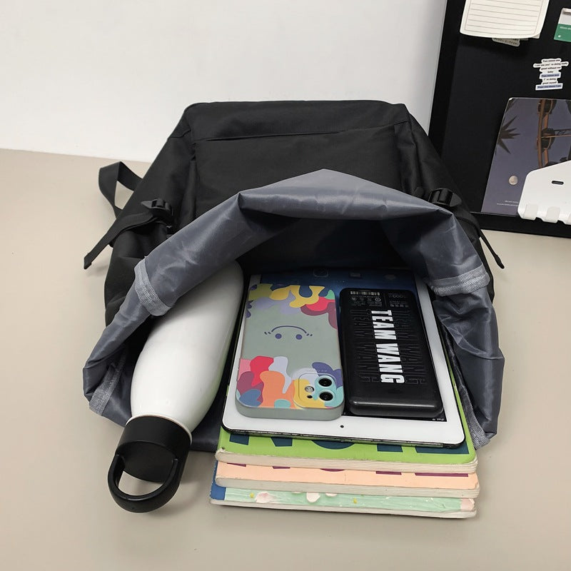 Vielseitiger Reiserrucksack mit verstärkter Struktur Karnz