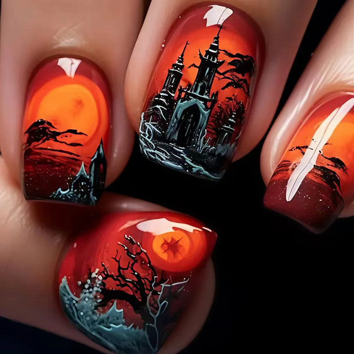 Kunstnägel mit Kreativem Halloween-Design Karnz
