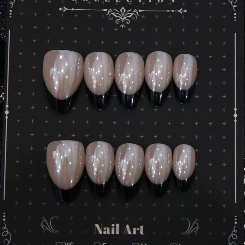 Elegante Stiletto-Nagelerweiterungen