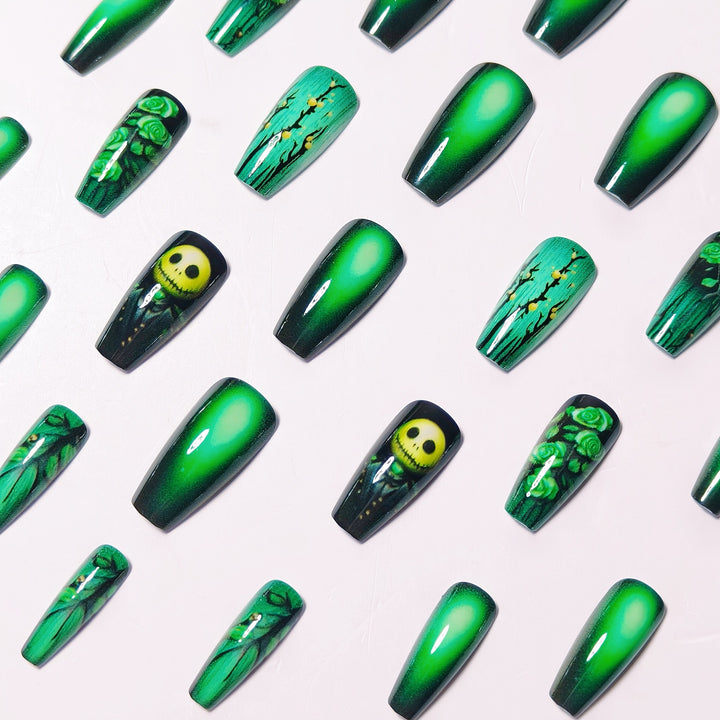Kreatives Nagelkunst-Set mit Grünem Design Karnz