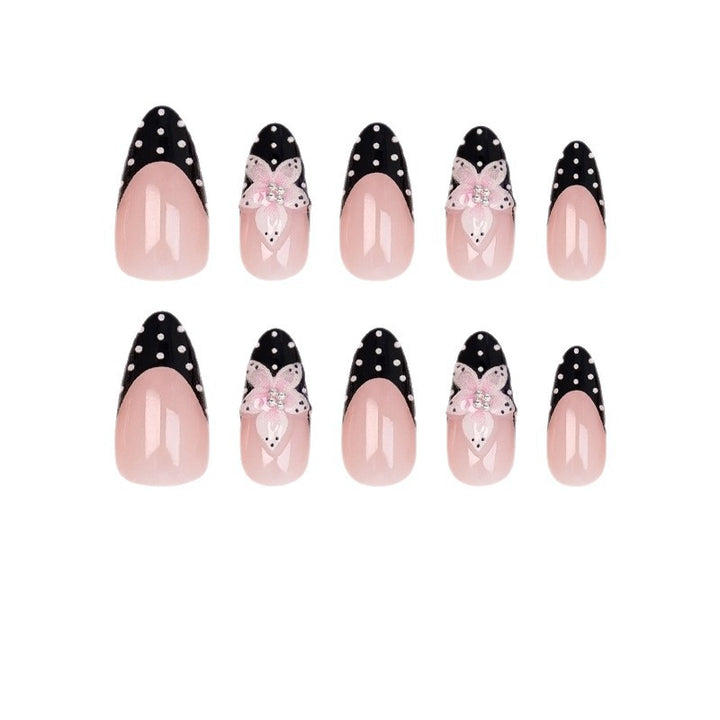 Kunstnagelset mit eleganten 3D-Blumen und stilvollen Punkten Karnz