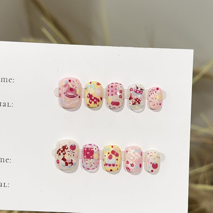Verspielt Thematisiertes Press-On Nageldesign Set