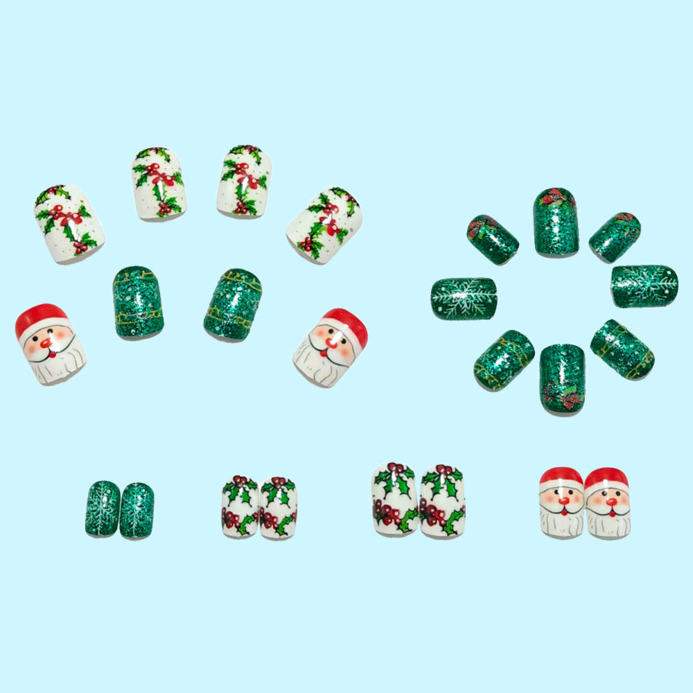 Kreative Kunstnägel Im Festlichen Weihnachtsdesign Karnz
